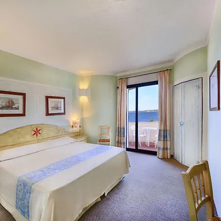 Grand Smeraldo 4* Байя Сардиния