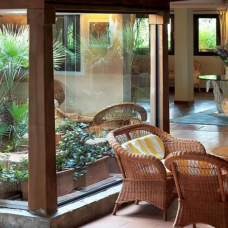 Grand Smeraldo Baia Sardinia