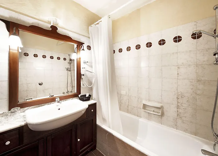 Grand Smeraldo Hotel