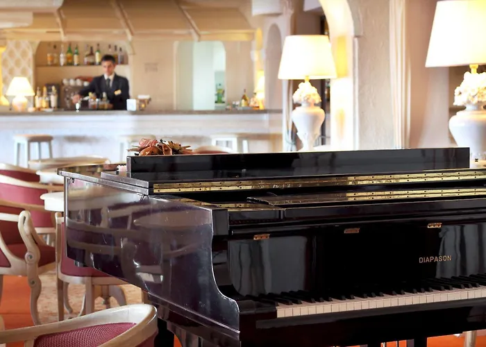 Grand Smeraldo 4* Baja Sardinia