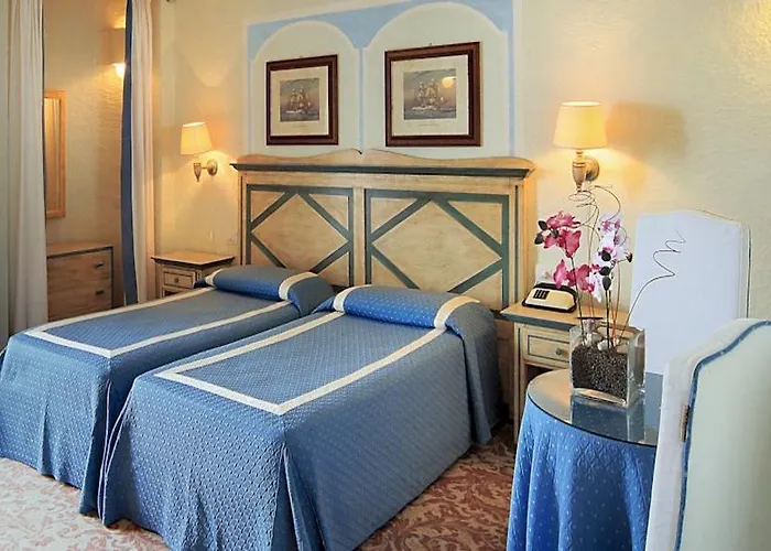 Grand Smeraldo Baja Sardinia