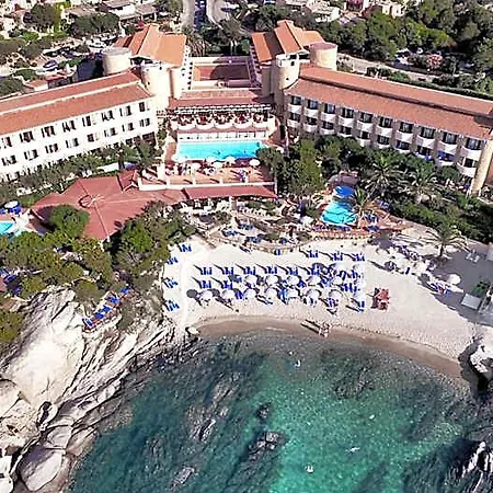 Grand Smeraldo Baia Sardinia