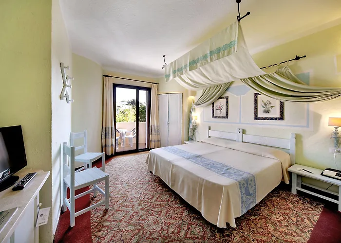 Hotel Grand Smeraldo Baja Sardinia