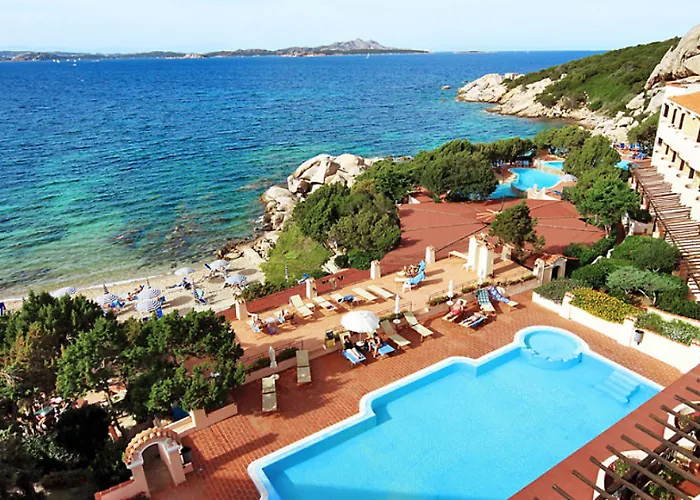 Grand Smeraldo Baja Sardinia